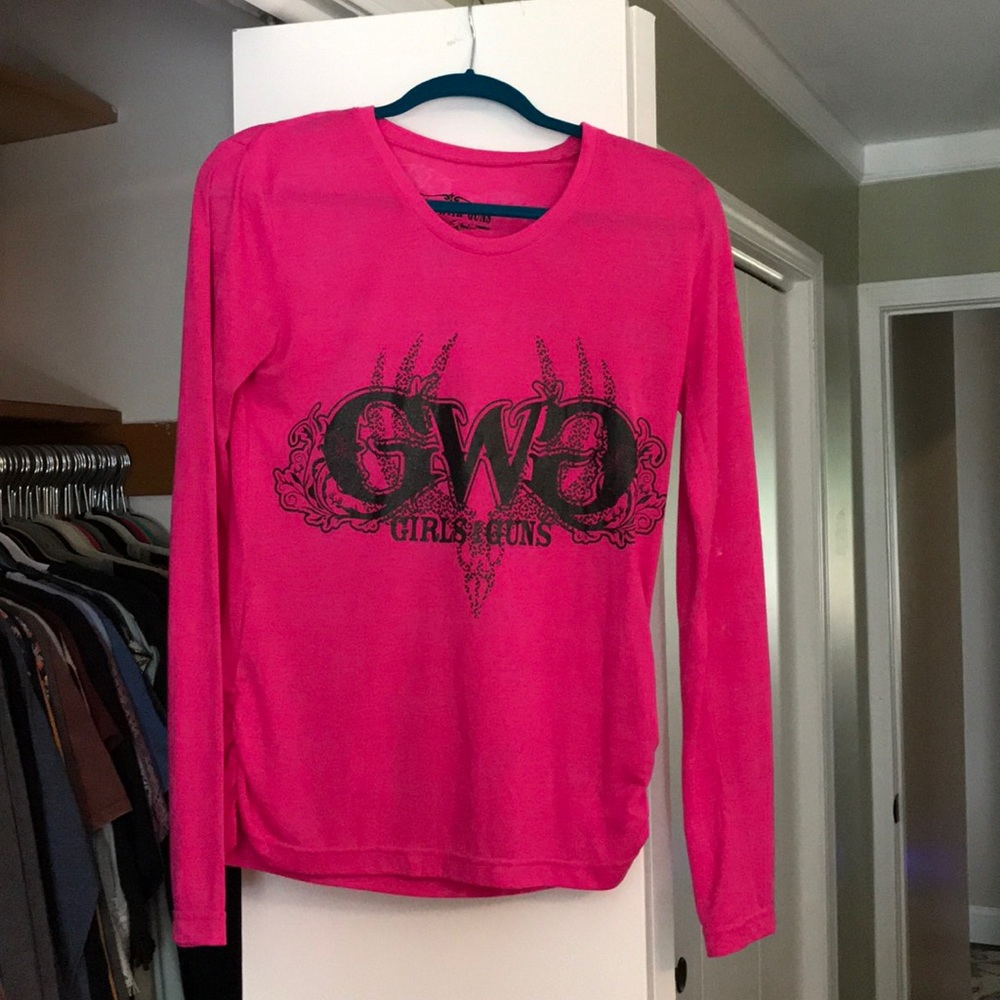 Girls with Guns pink burnout tee